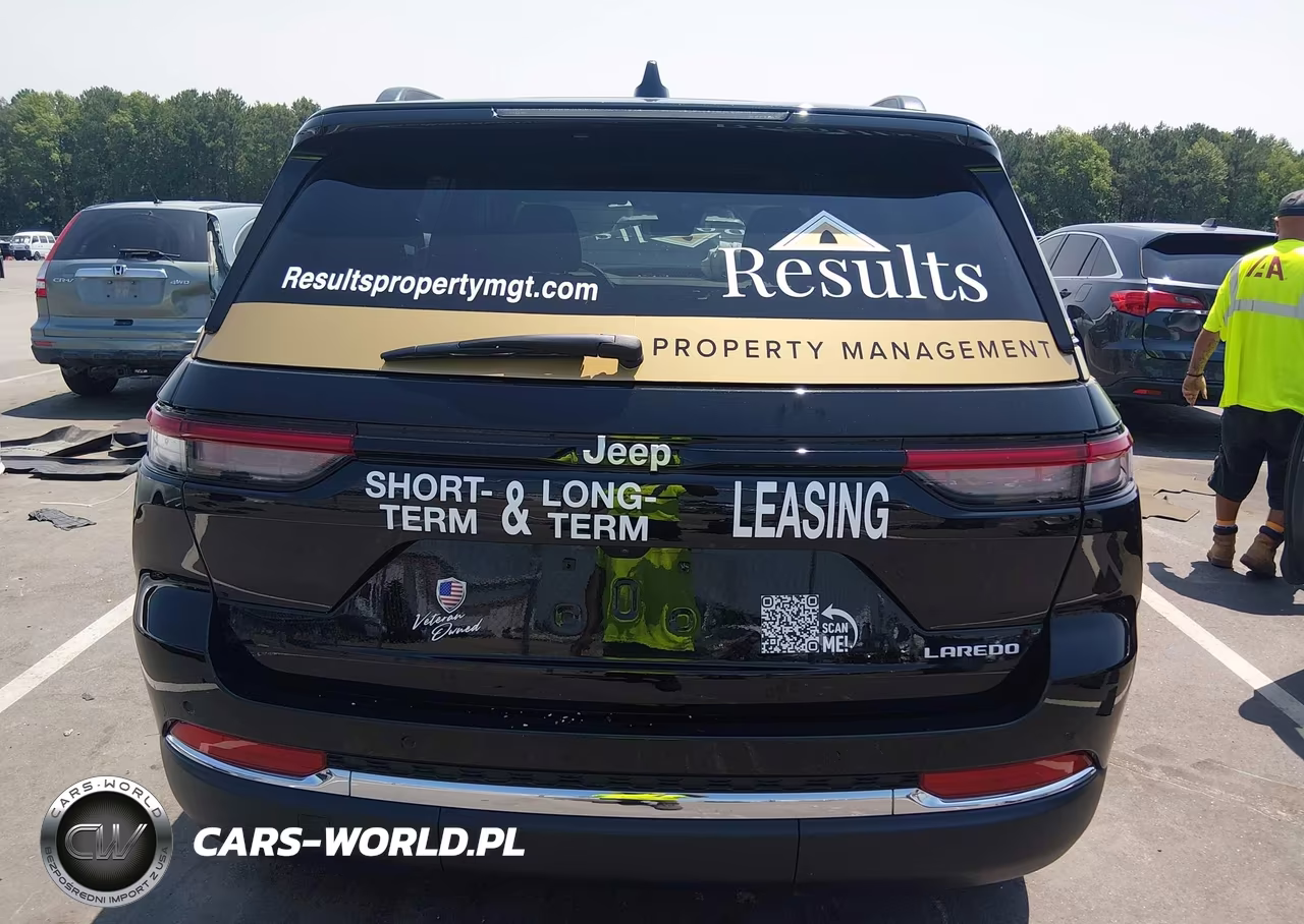 2025 Jeep Grand Cherokee Laredo X 4X2 VIN:1C4RJGAG5SC372847 - 17