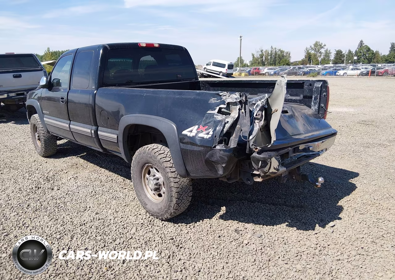 2001 Chevrolet Silverado 2500Hd Ls VIN:1GCHK29G51E300839 - 3