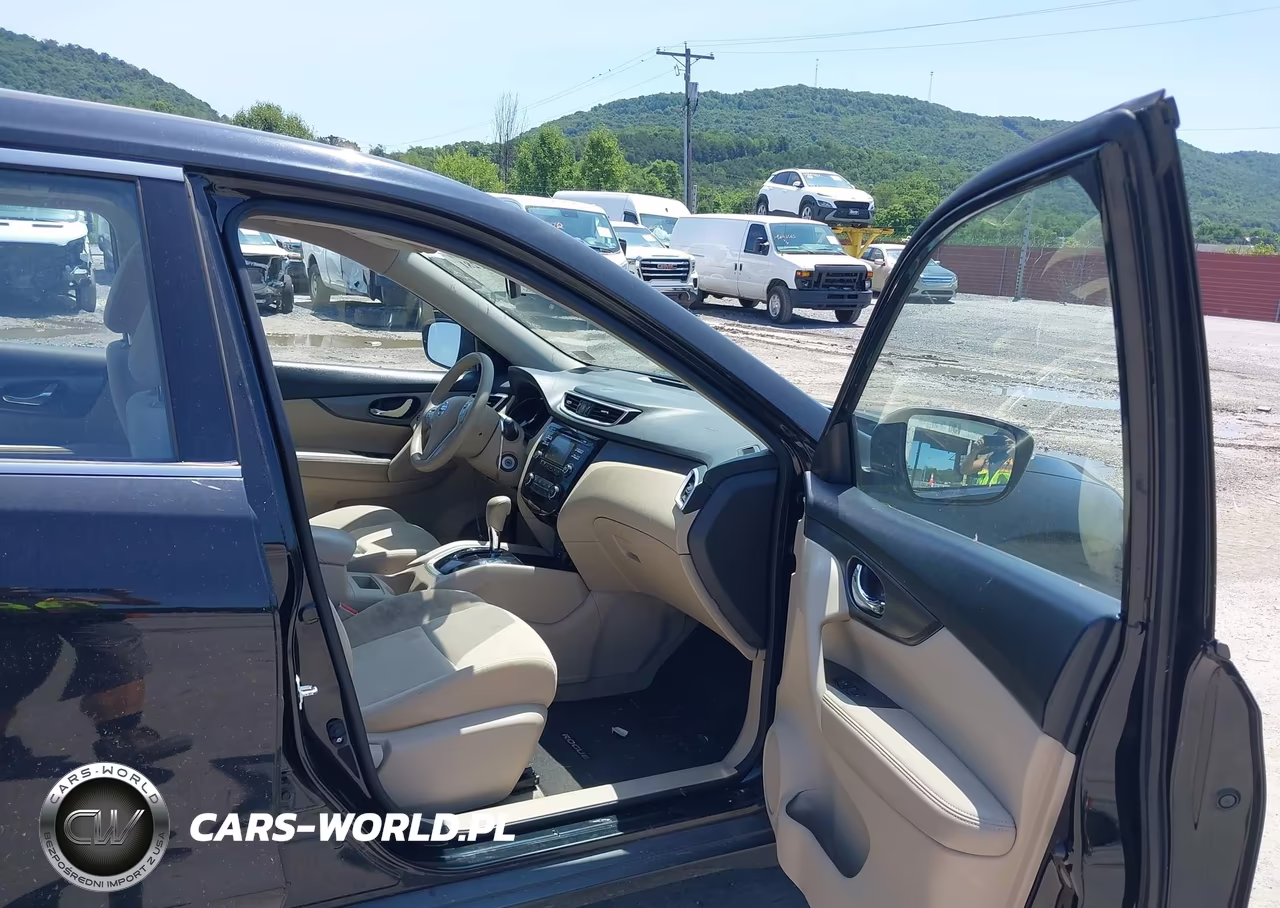 2015 Nissan Rogue S VIN:KNMAT2MV3FP562827 - 5