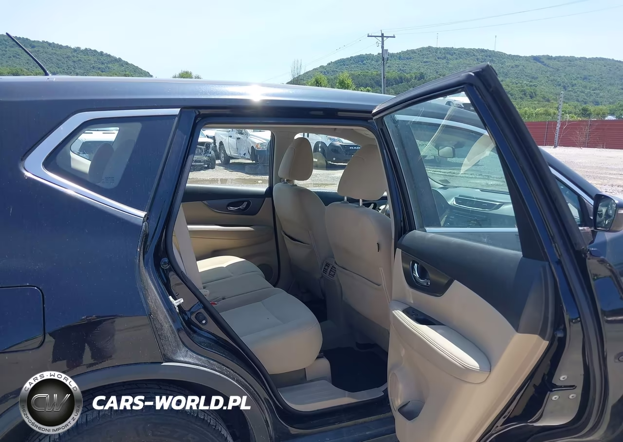 2015 Nissan Rogue S VIN:KNMAT2MV3FP562827 - 8