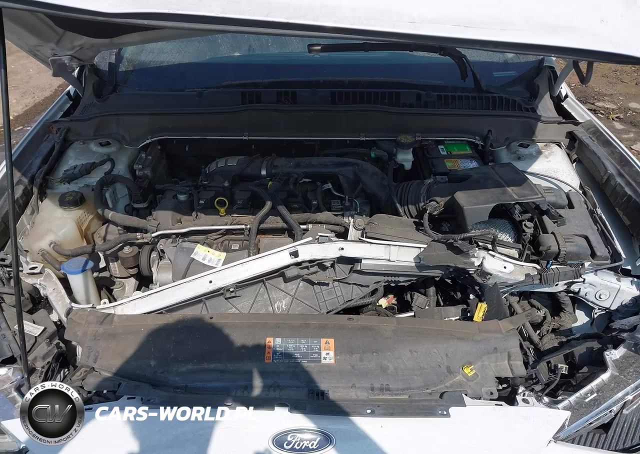 2018 Ford Fusion Titanium VIN:3FA6P0D90JR132018 - 10