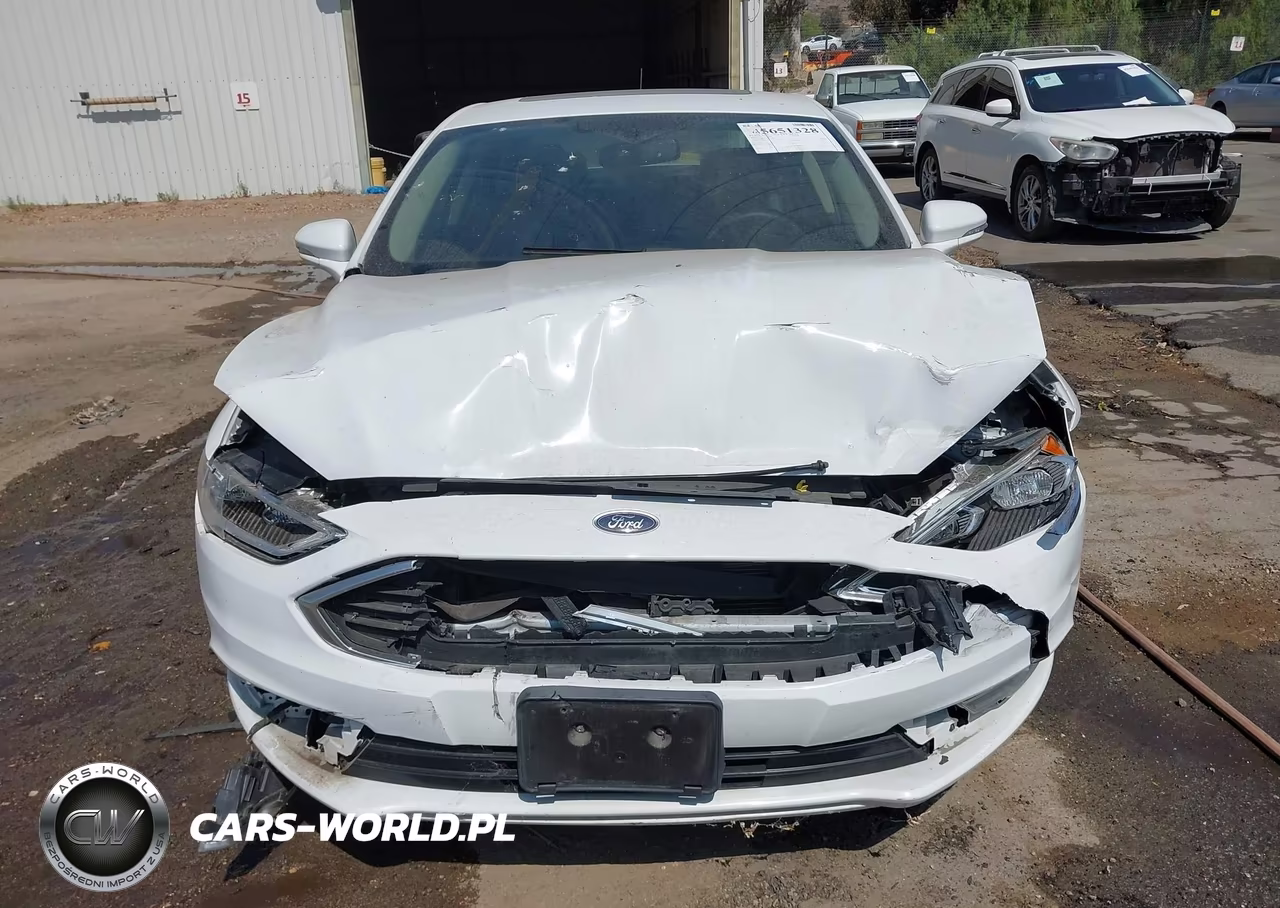 2018 Ford Fusion Titanium VIN:3FA6P0D90JR132018 - 12