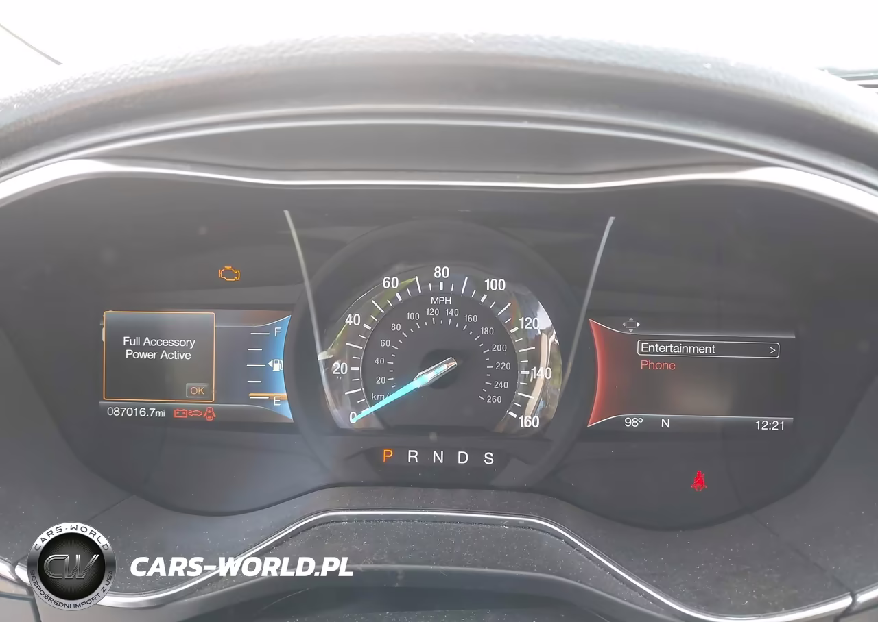 2018 Ford Fusion Titanium VIN:3FA6P0D90JR132018 - 7