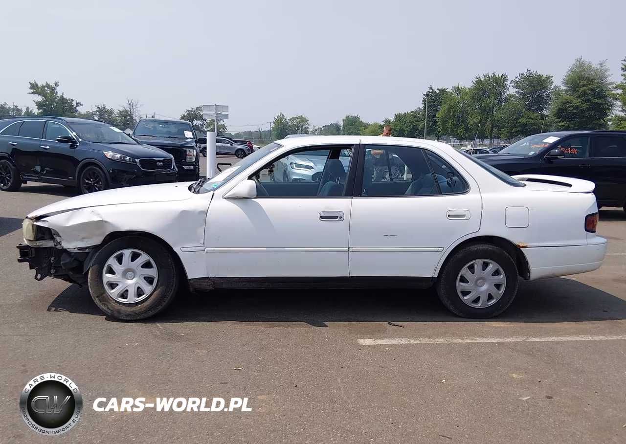 1992 Toyota Camry Le VIN:4T1SK12E6NU024591 - 14