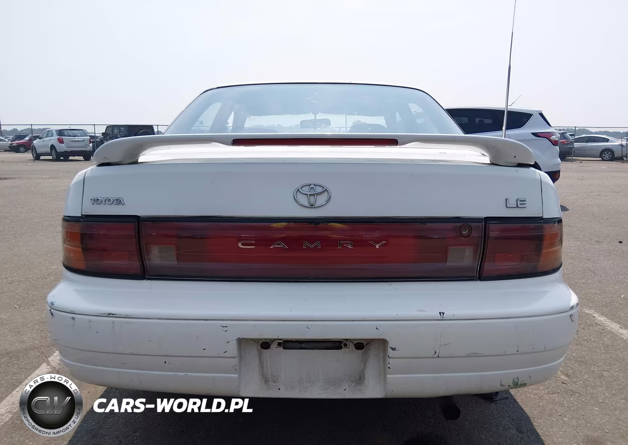 1992 Toyota Camry Le VIN:4T1SK12E6NU024591 - 16