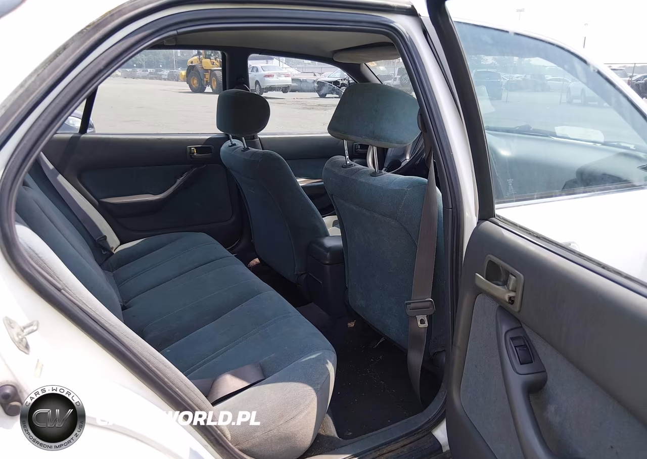 1992 Toyota Camry Le VIN:4T1SK12E6NU024591 - 8