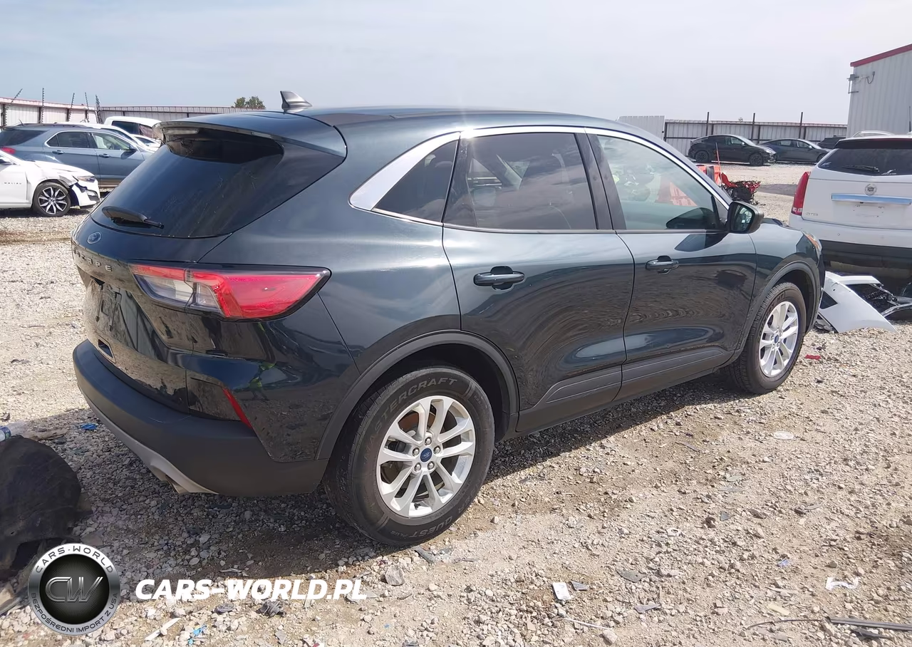 2022 Ford Escape Se VIN:1FMCU0G69NUB43097 - 4