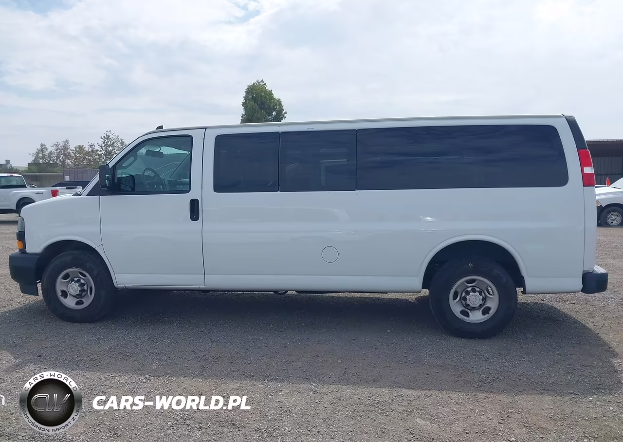 2019 Chevrolet Express 3500 Ls VIN:1GAZGNFG6K1355071 - 14