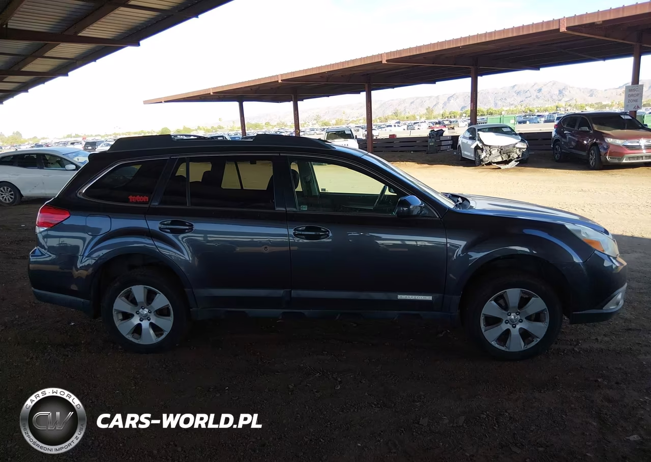 2011 Subaru Outback 2.5I Premium VIN:4S4BRBCCXB3399626 - 13