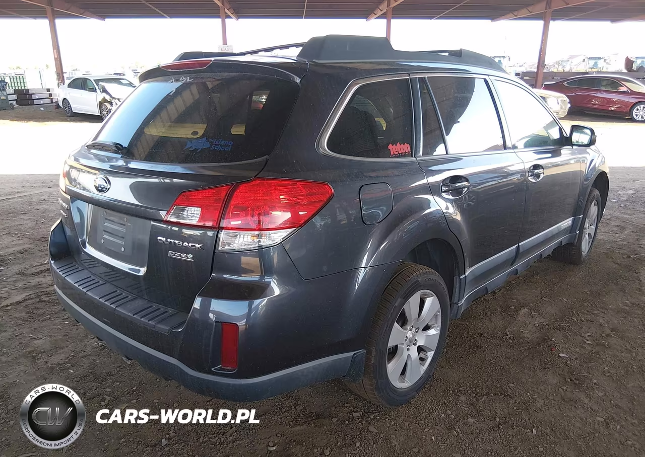 2011 Subaru Outback 2.5I Premium VIN:4S4BRBCCXB3399626 - 4