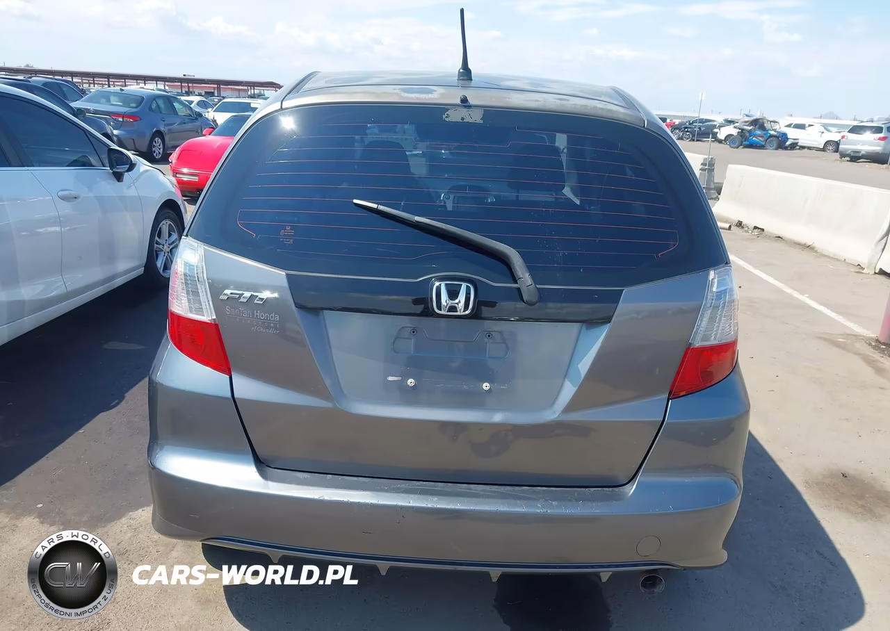 2012 Honda Fit VIN:JHMGE8H3XCC023865 - 17