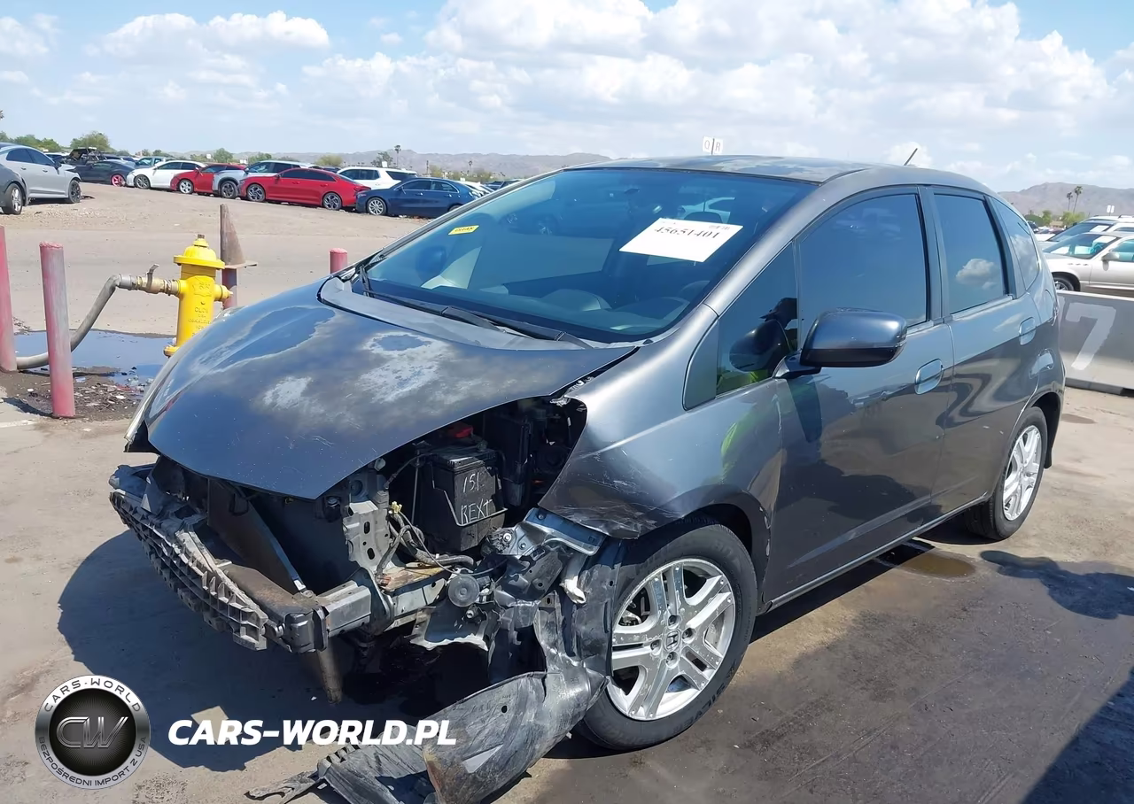 2012 Honda Fit VIN:JHMGE8H3XCC023865 - 6