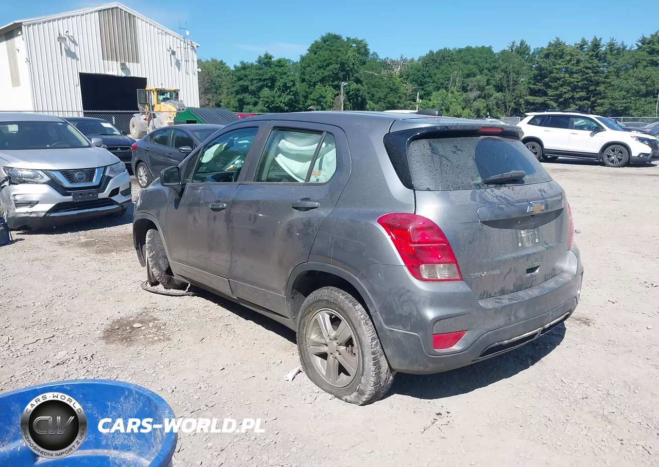 2020 Chevrolet Trax Awd Ls VIN:3GNCJNSB2LL151023 - 3