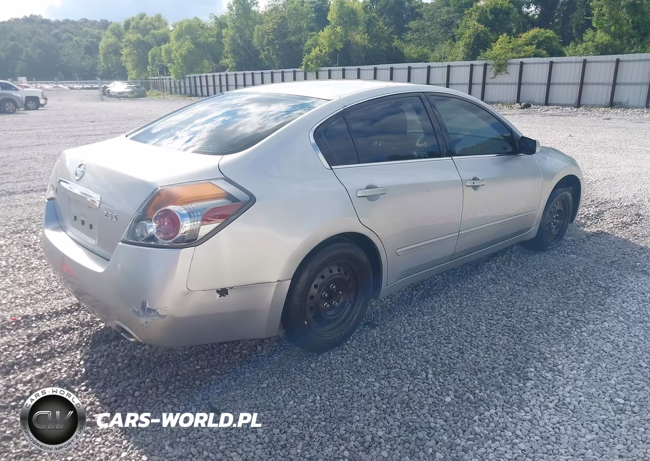 2010 Nissan Altima 2.5 S VIN:1N4AL2AP9AN437539 - 4