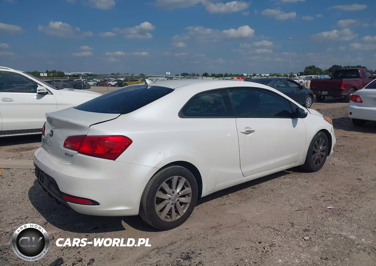 2015 Kia Forte Koup Ex VIN:KNAFX6A8XF5369390 - 4