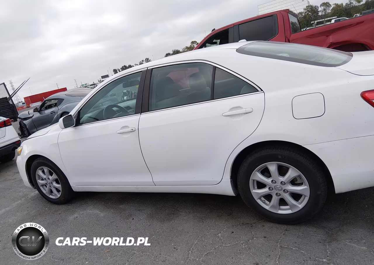 2011 Toyota Camry Le VIN:4T4BF3EK8BR202858 - 14