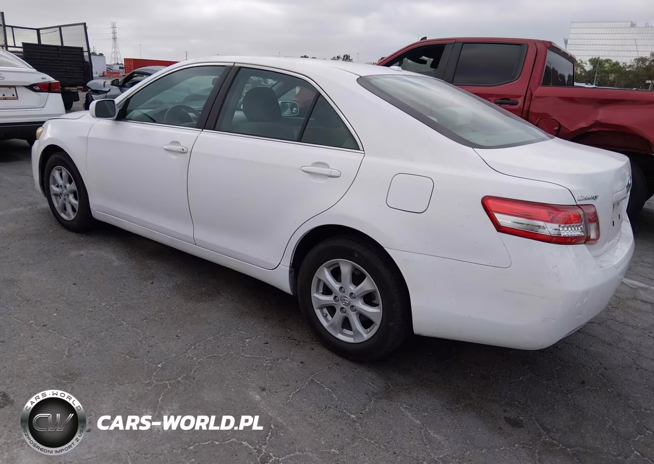 2011 Toyota Camry Le VIN:4T4BF3EK8BR202858 - 3