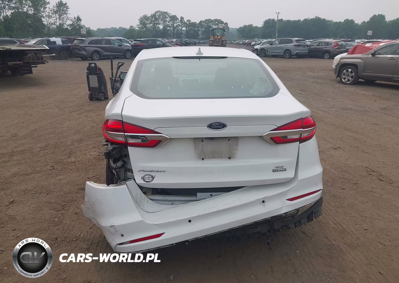2020 Ford Fusion Hybrid Se VIN:3FA6P0LU4LR102626 - 16