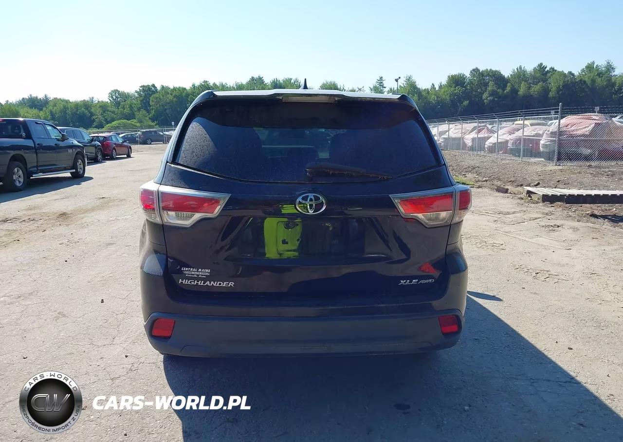 2015 Toyota Highlander Xle V6 VIN:5TDJKRFH9FS101754 - 16