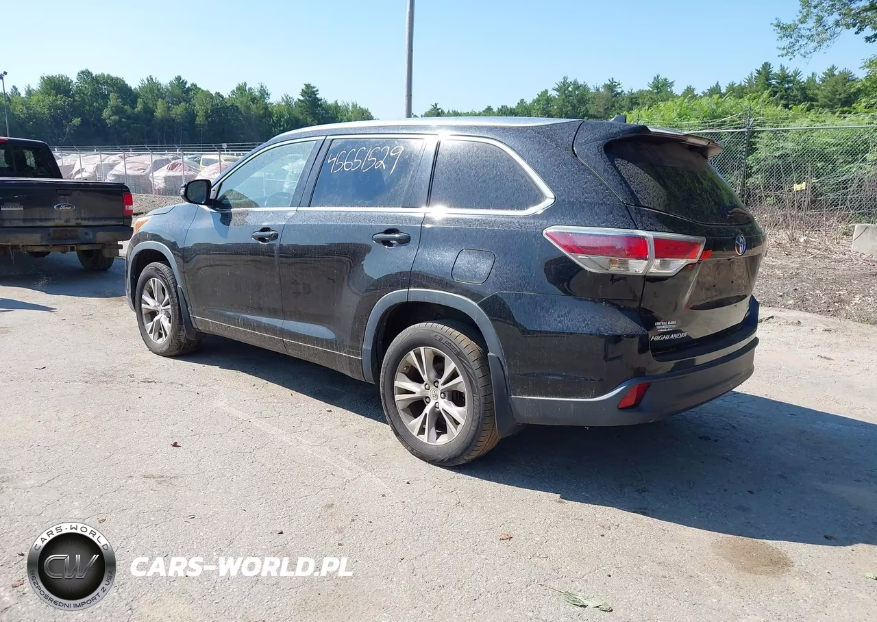 2015 Toyota Highlander Xle V6 VIN:5TDJKRFH9FS101754 - 3
