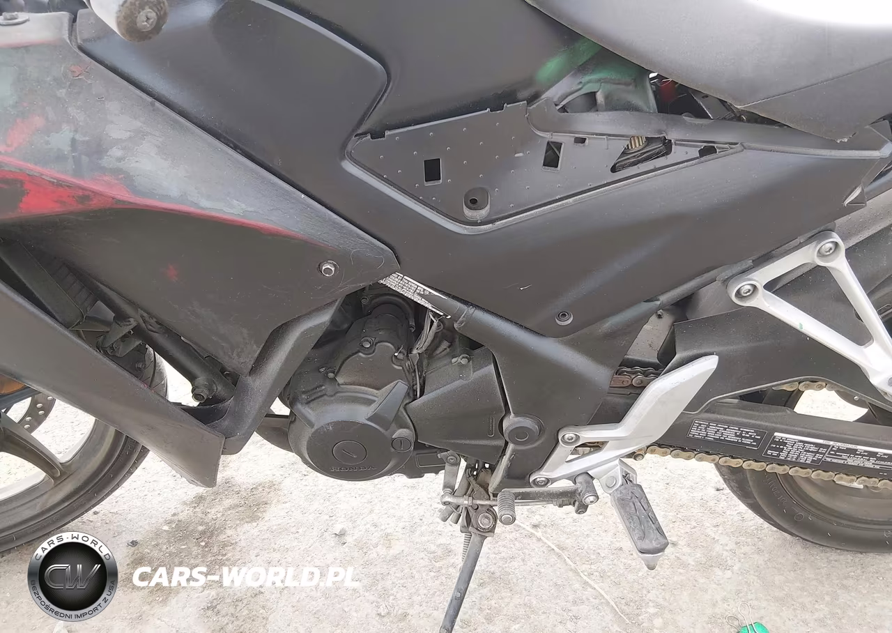 2021 Honda Cbr300 R VIN:MLHNC5109M5700727 - 9