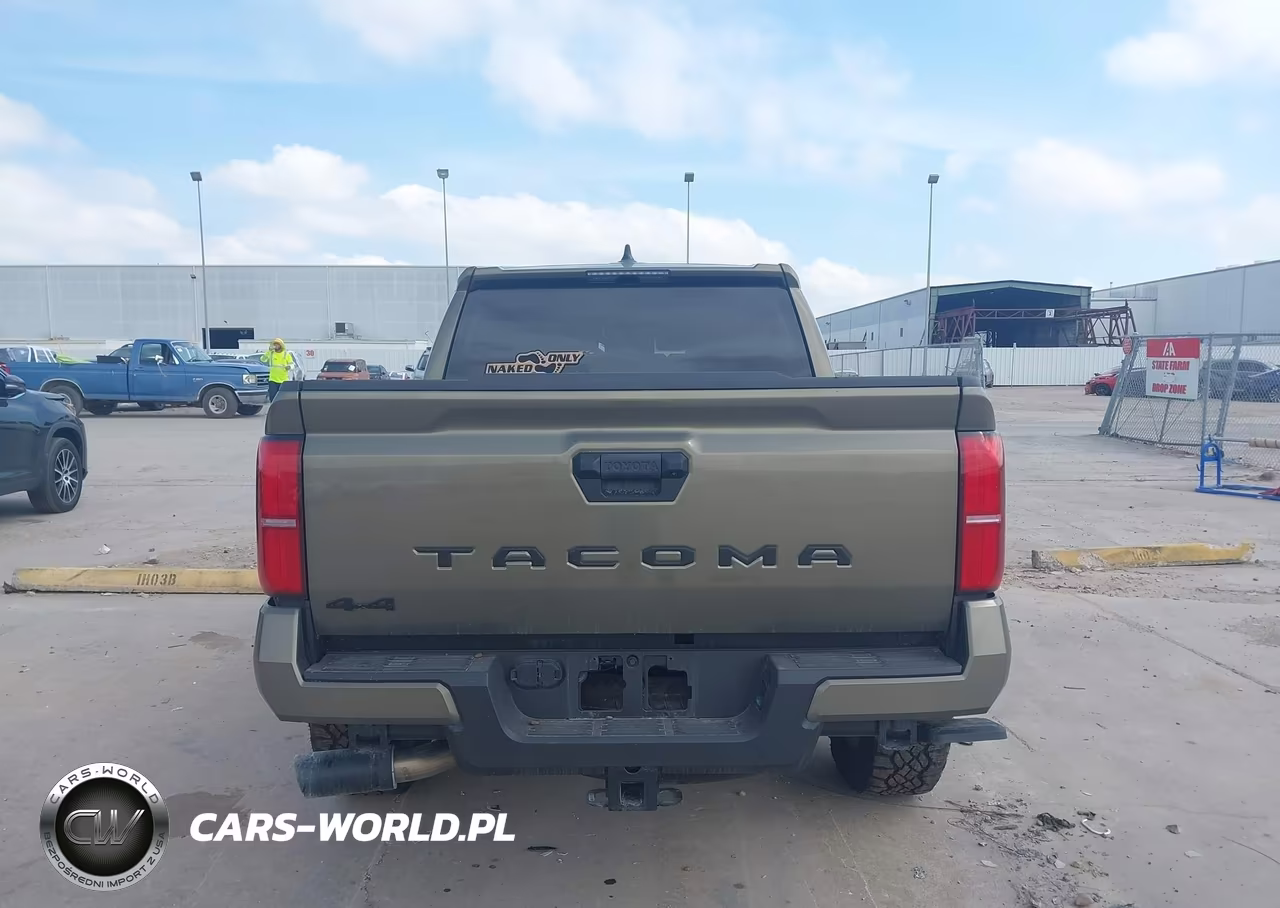 2026 Toyota Tacoma Trd Sport VIN:3TMLB5JN4TM253211 - 17