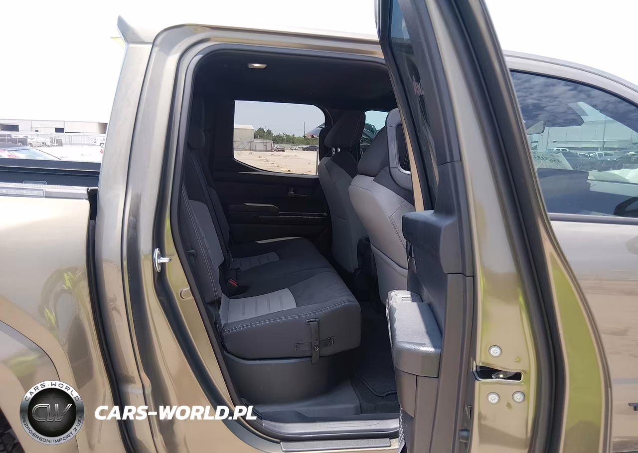 2026 Toyota Tacoma Trd Sport VIN:3TMLB5JN4TM253211 - 8