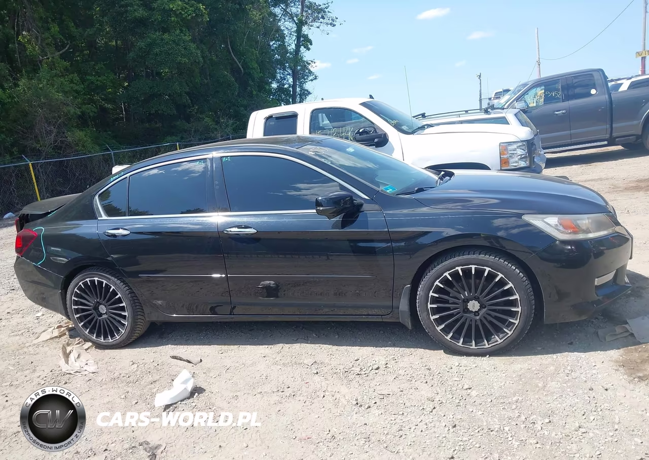 2013 Honda Accord Touring VIN:1HGCR3F99DA031467 - 13