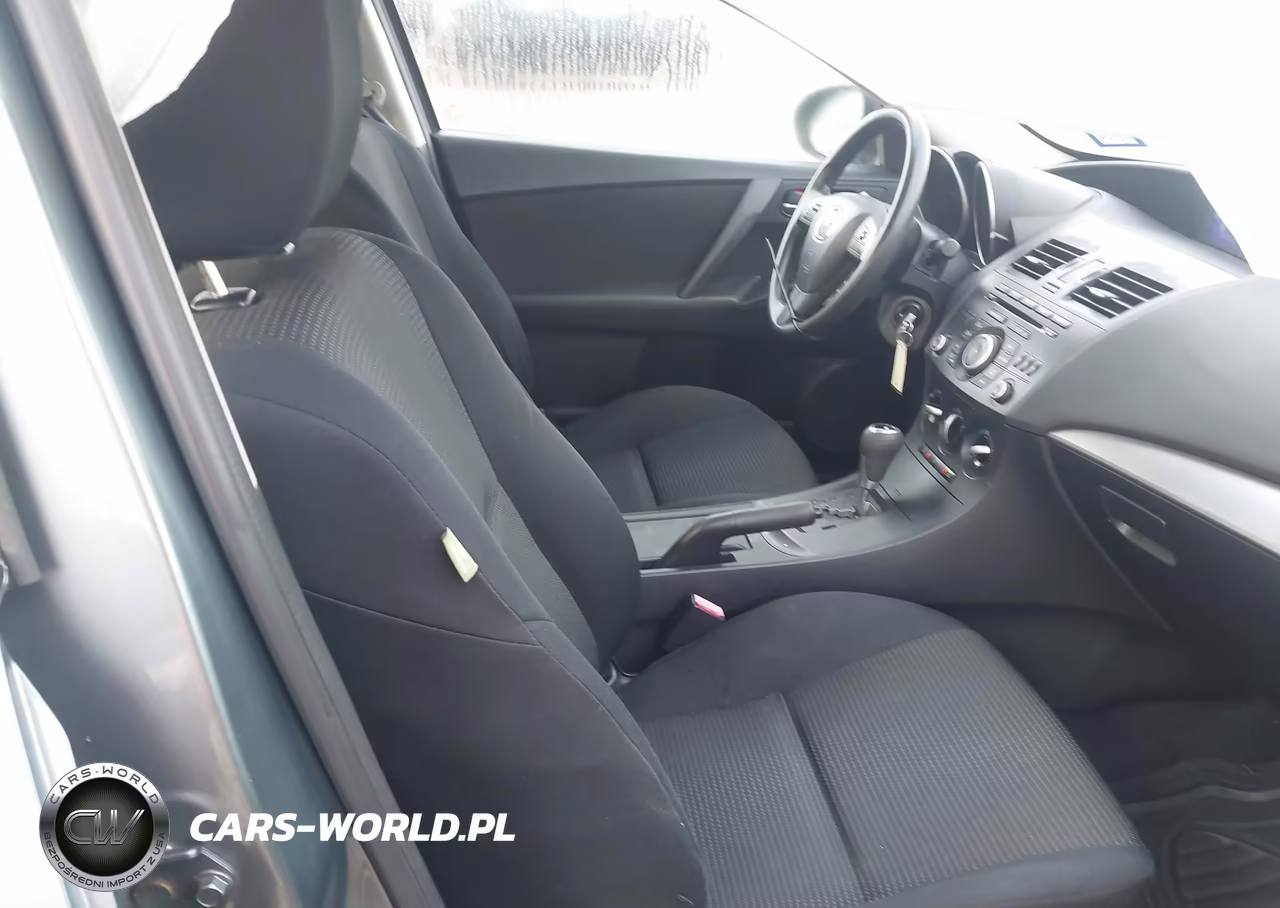 2013 Mazda Mazda3 I Sport VIN:JM1BL1UP9D1749800 - 5