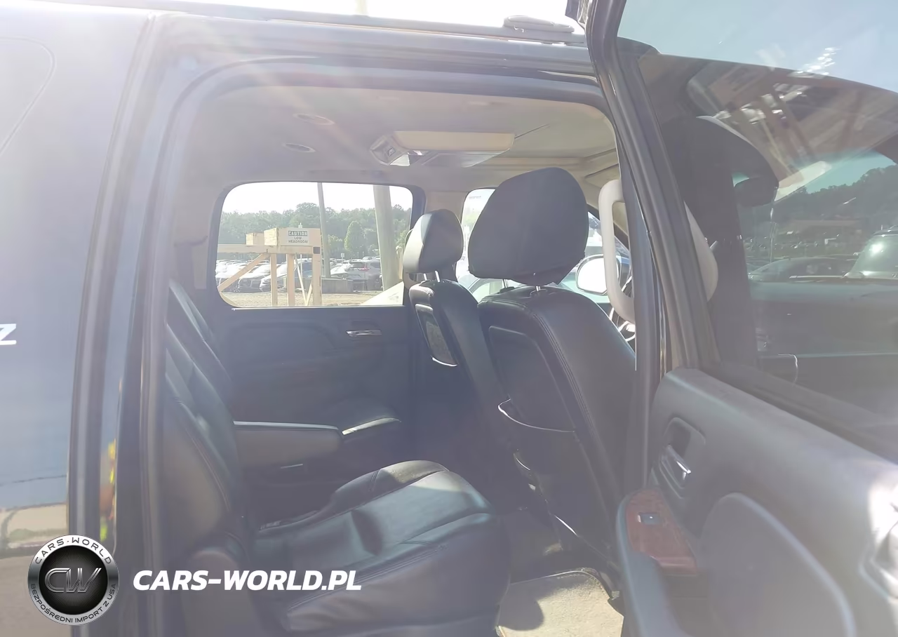 2009 Chevrolet Suburban 1500 Ltz VIN:1GNFK36349R208941 - 8