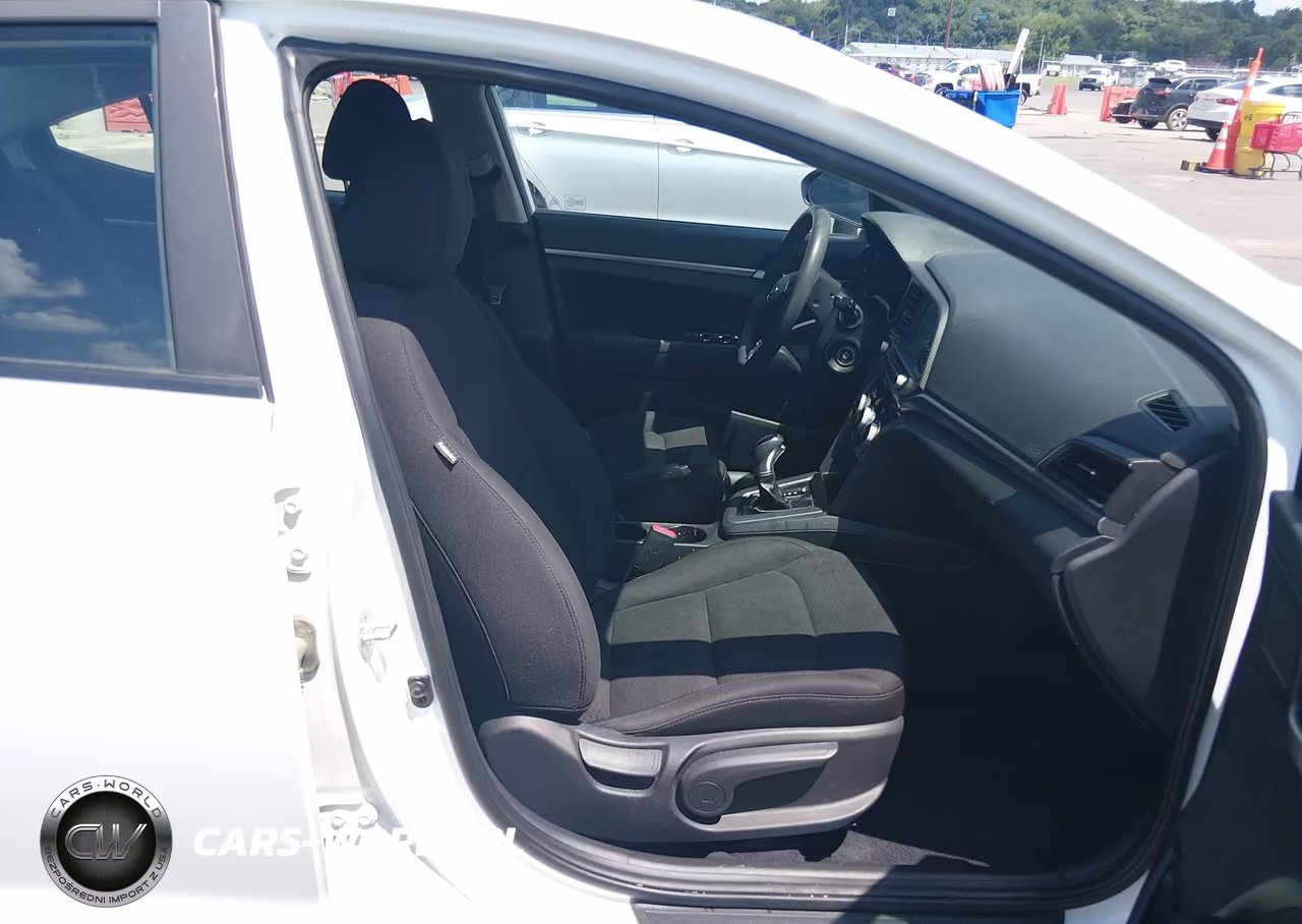 2019 Hyundai Elantra Sel VIN:5NPD84LF0KH475946 - 5