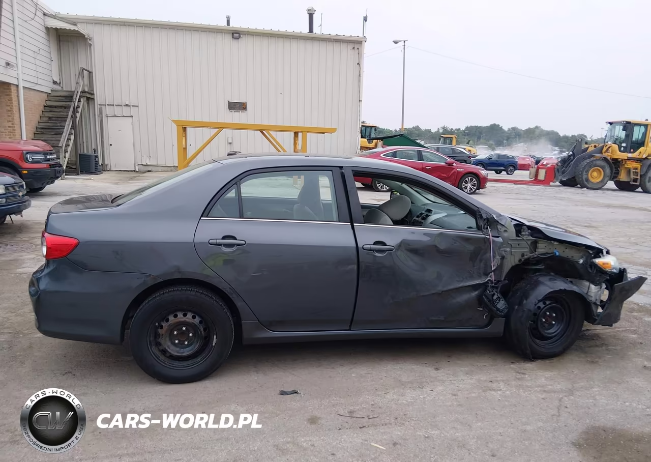 2013 Toyota Corolla Le VIN:2T1BU4EE7DC922561 - 13