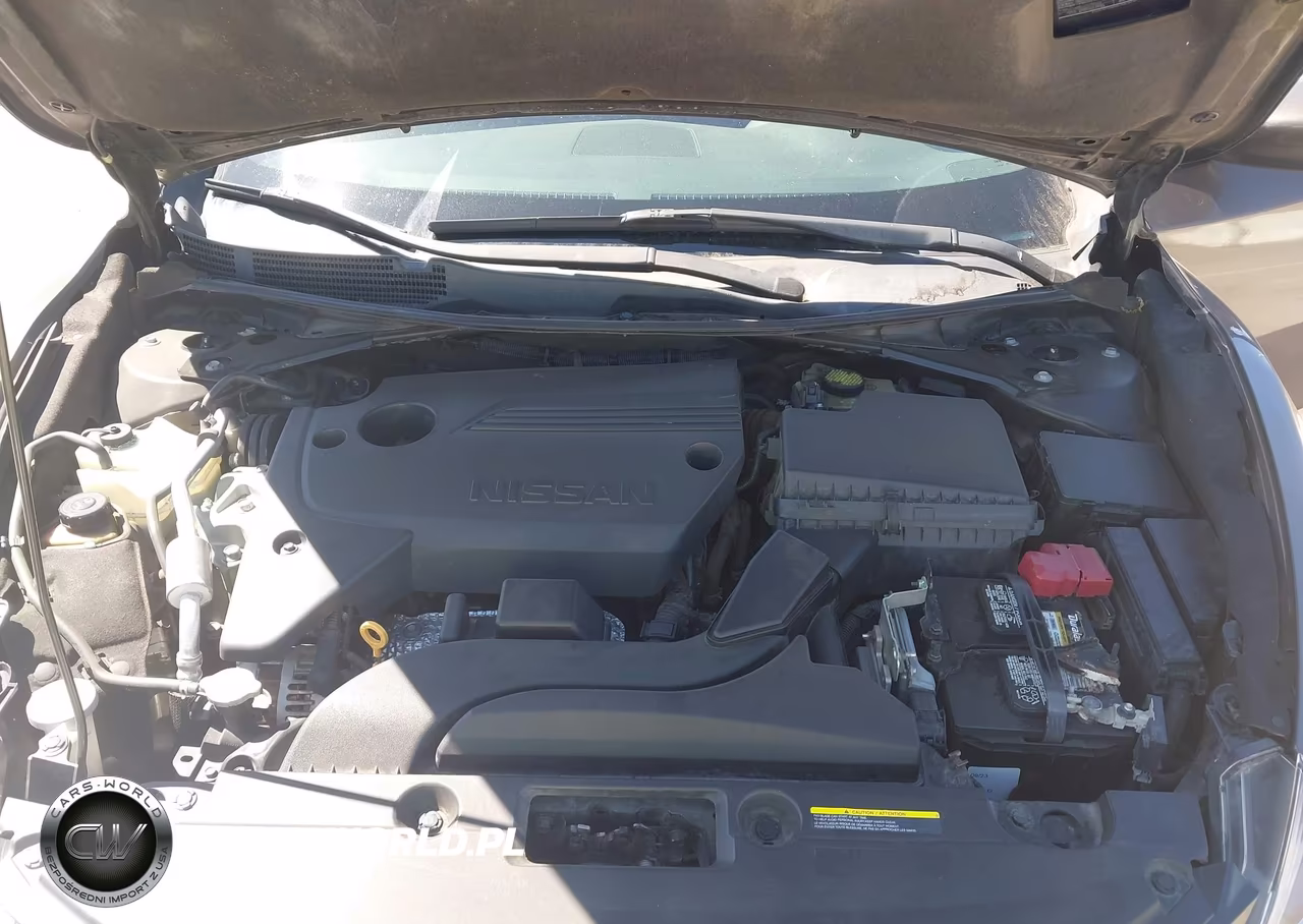 2016 Nissan Altima 2.5 S VIN:1N4AL3AP8GC130082 - 10