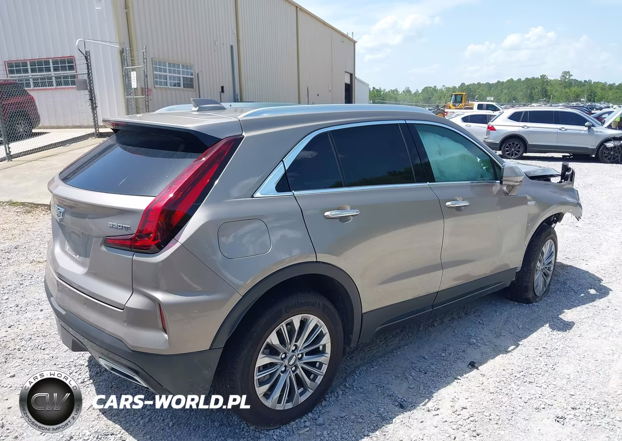 2025 Cadillac Xt4 Fwd Premium Luxury VIN:1GYFZCR43SF155420 - 4