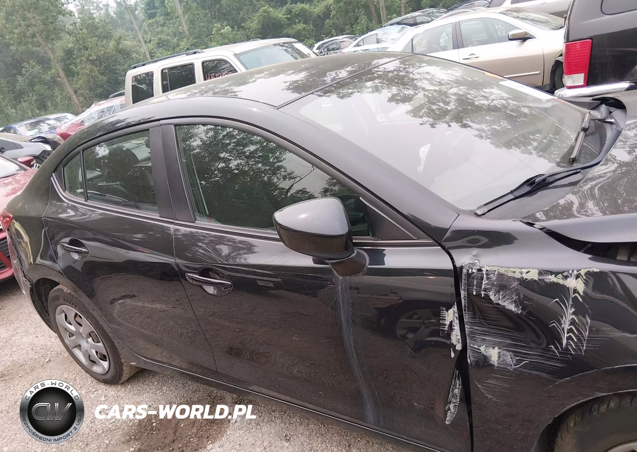 2015 Mazda Mazda3 I Sport VIN:3MZBM1U72FM150477 - 13