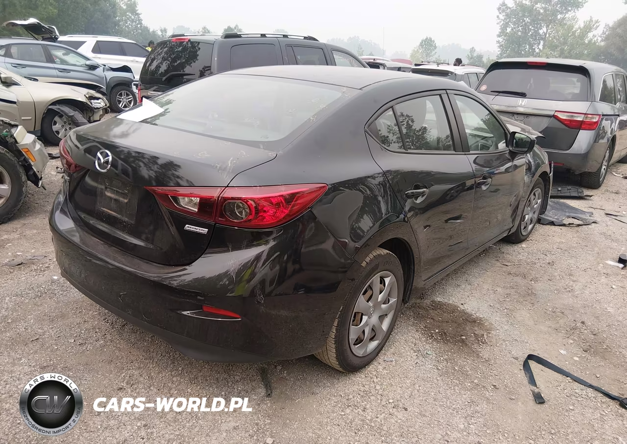 2015 Mazda Mazda3 I Sport VIN:3MZBM1U72FM150477 - 4