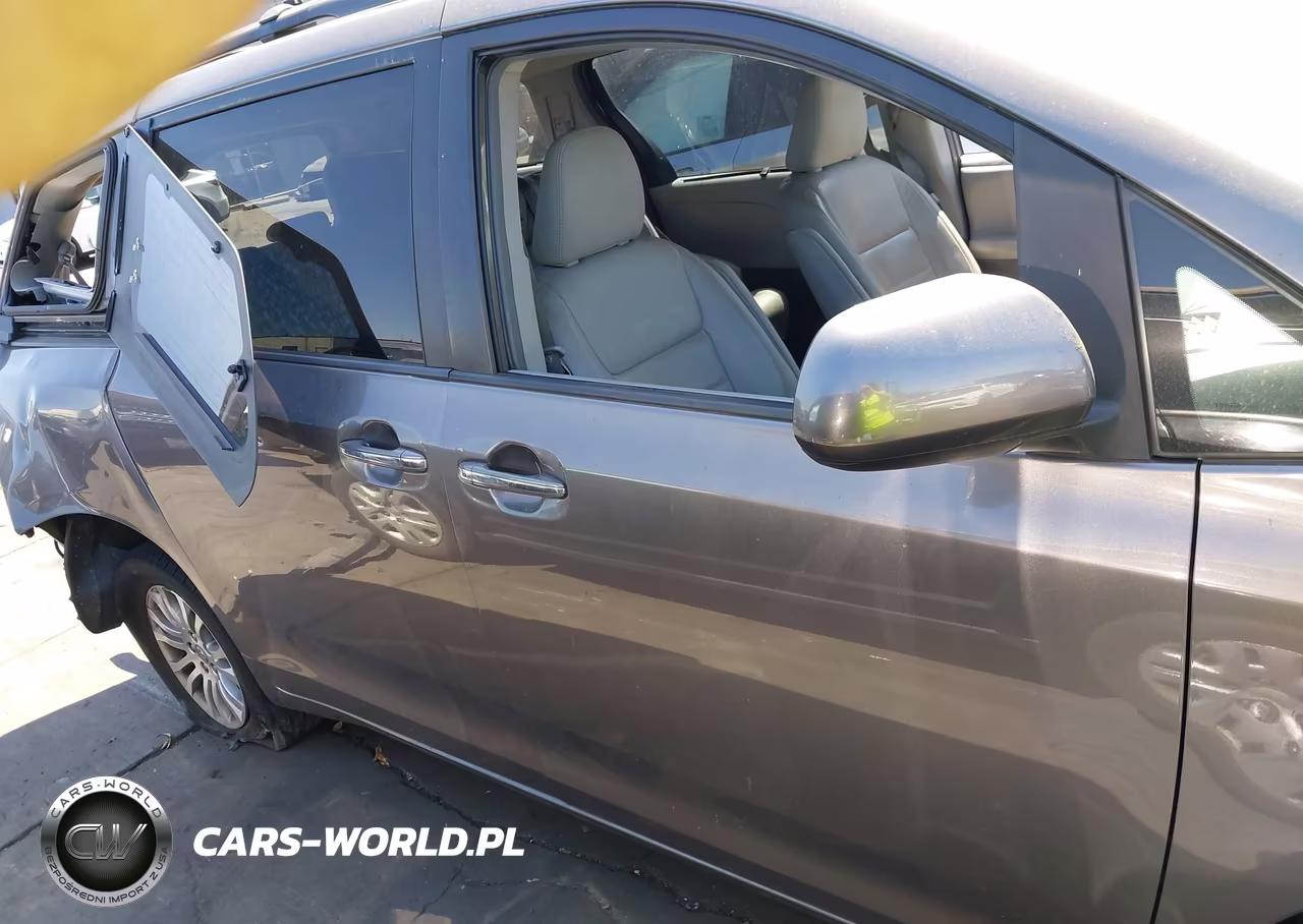 2017 Toyota Sienna Xle Premium 8 Passenger VIN:5TDYZ3DC4HS852830 - 14
