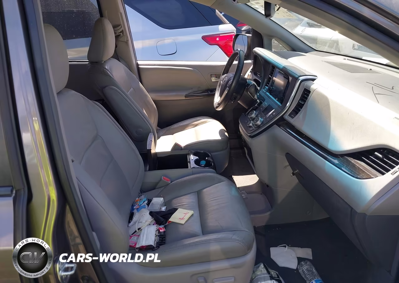 2017 Toyota Sienna Xle Premium 8 Passenger VIN:5TDYZ3DC4HS852830 - 5