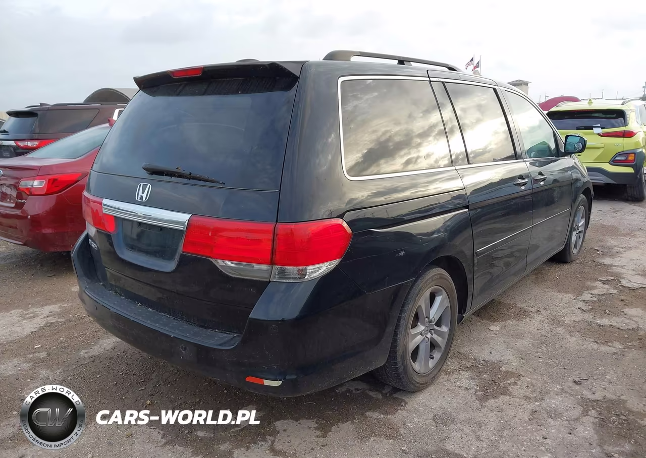 2008 Honda Odyssey Touring VIN:5FNRL38988B067204 - 4
