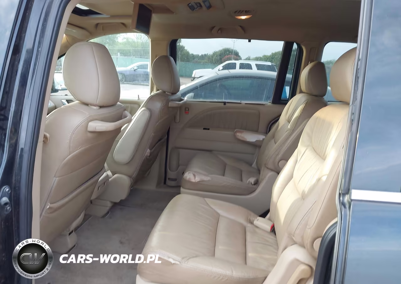 2008 Honda Odyssey Touring VIN:5FNRL38988B067204 - 8