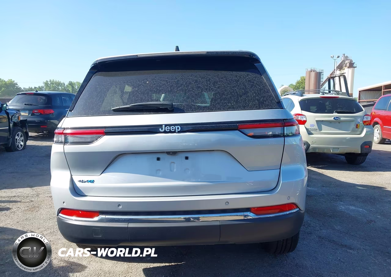 2024 Jeep Grand Cherokee 4Xe VIN:1C4RJYB64RC116933 - 16