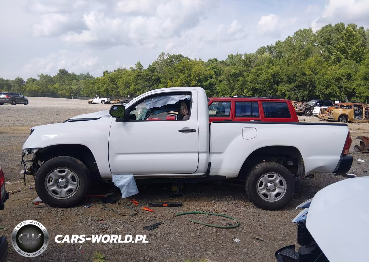 2014 Toyota Tacoma VIN:5TFNX4CN7EX043555 - 14