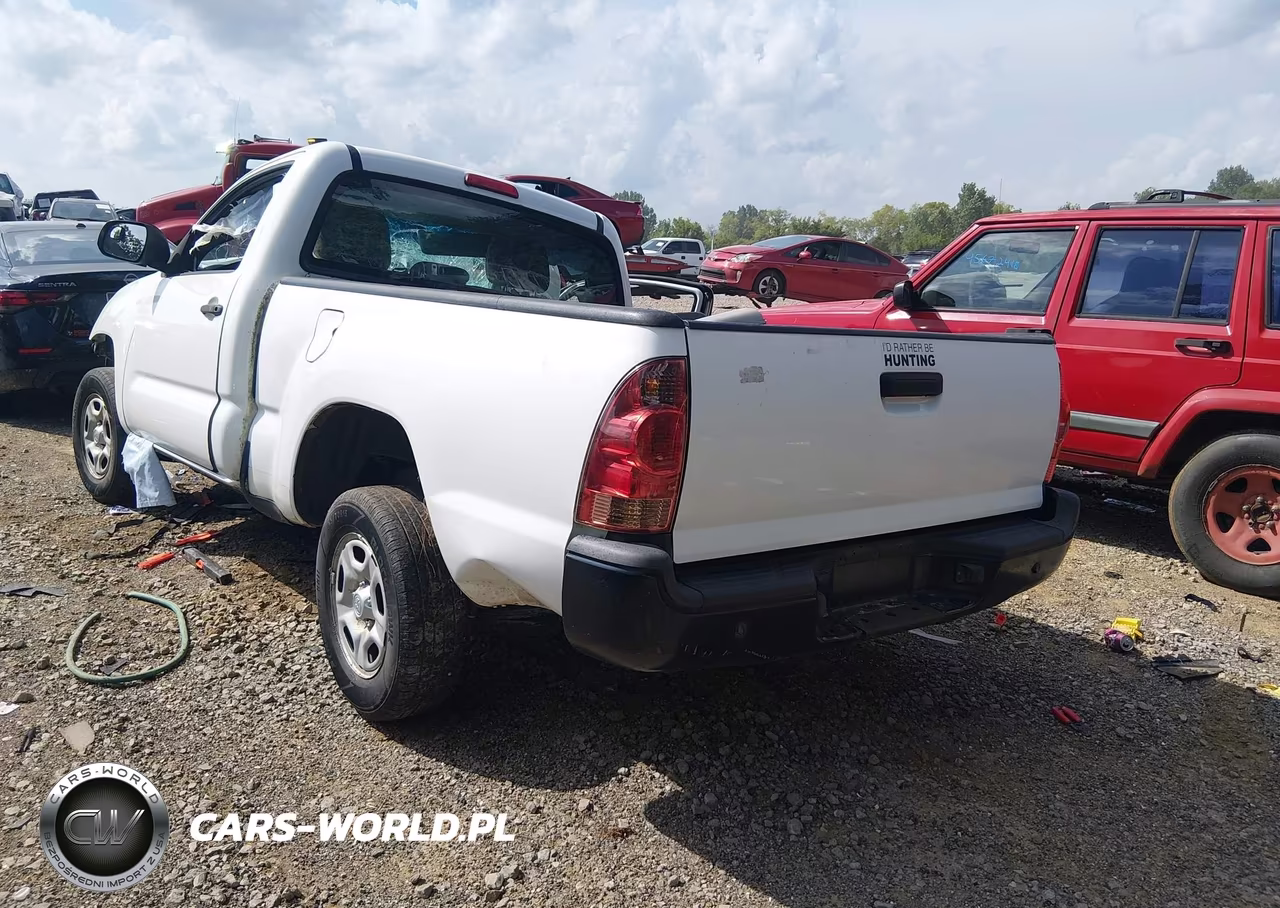 2014 Toyota Tacoma VIN:5TFNX4CN7EX043555 - 3