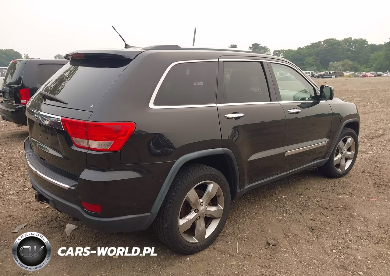 2013 Jeep Grand Cherokee Overland VIN:1C4RJFCT4DC651942 - 4