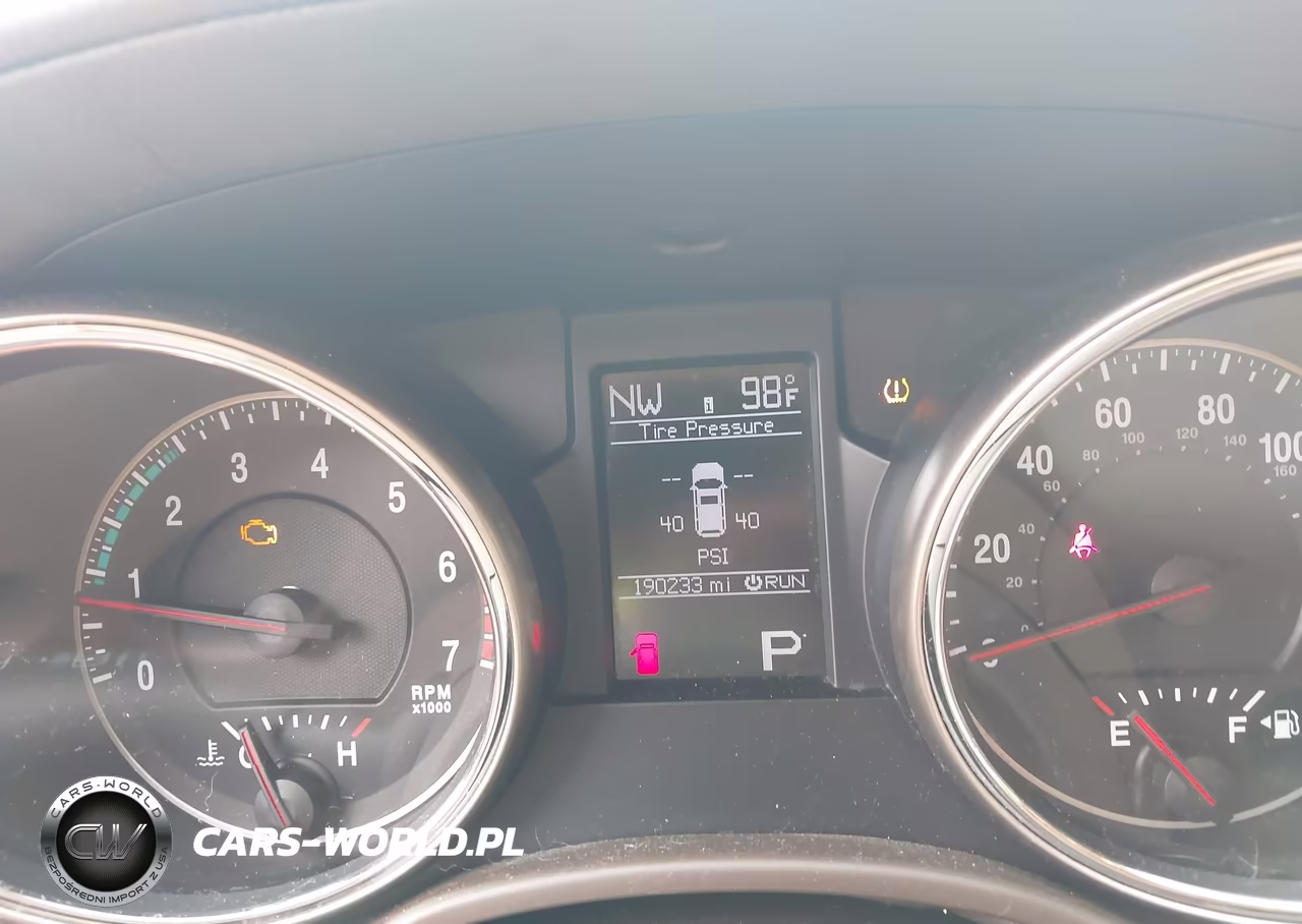 2013 Jeep Grand Cherokee Overland VIN:1C4RJFCT4DC651942 - 7