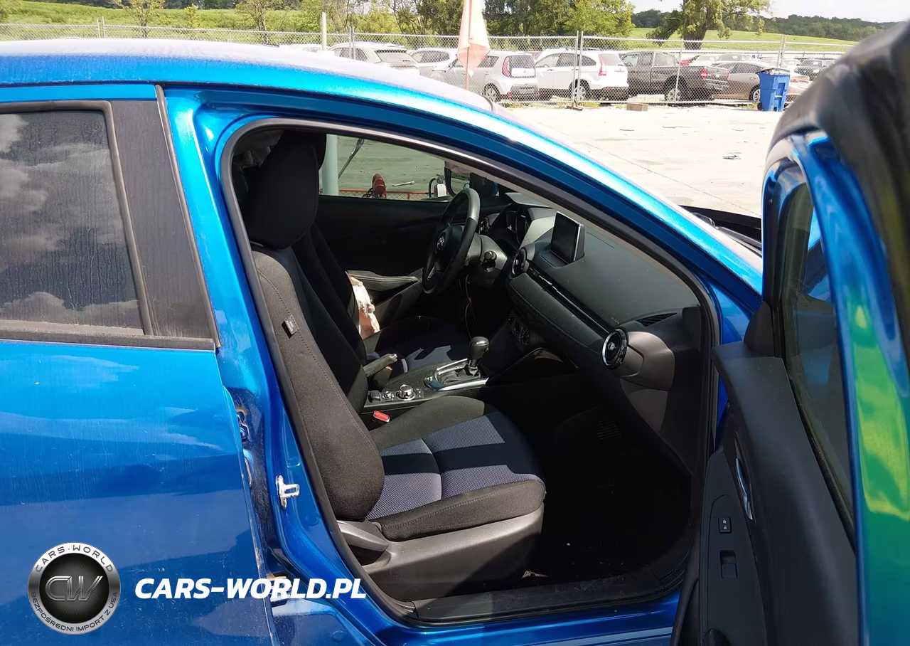 2018 Toyota Yaris Ia VIN:3MYDLBYV4JY311234 - 5