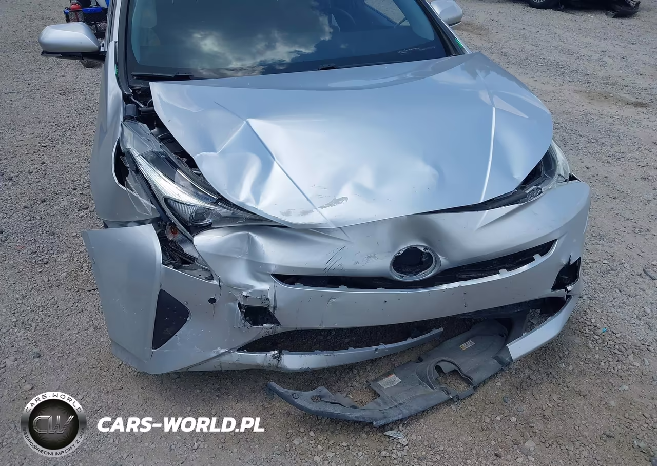 2018 Toyota Prius Two VIN:JTDKBRFU6J3604802 - 6