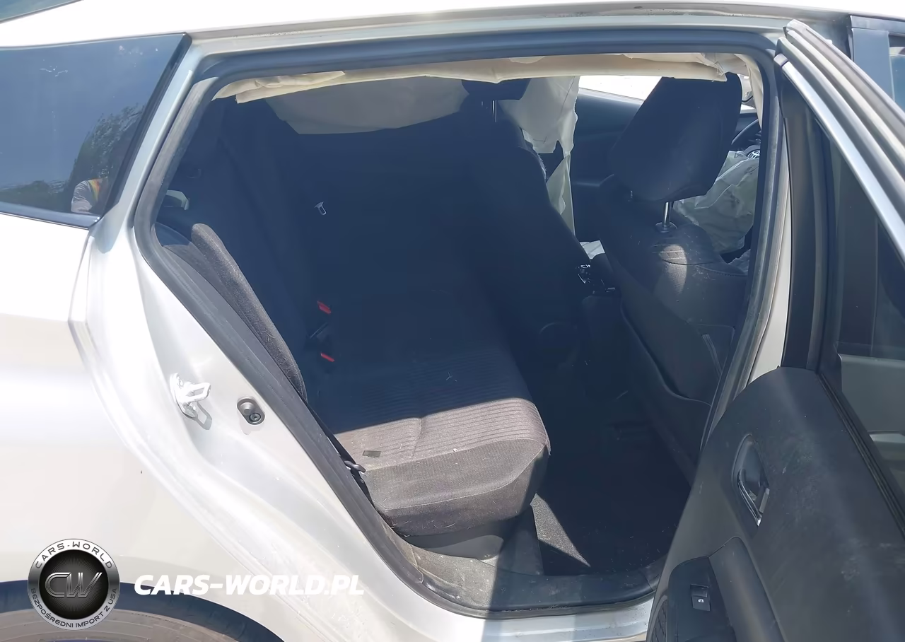 2018 Toyota Prius Two VIN:JTDKBRFU6J3604802 - 8