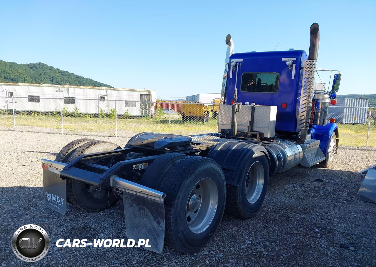 2020 Kenworth W900 VIN:1XKWD40XXLR402762 - 4