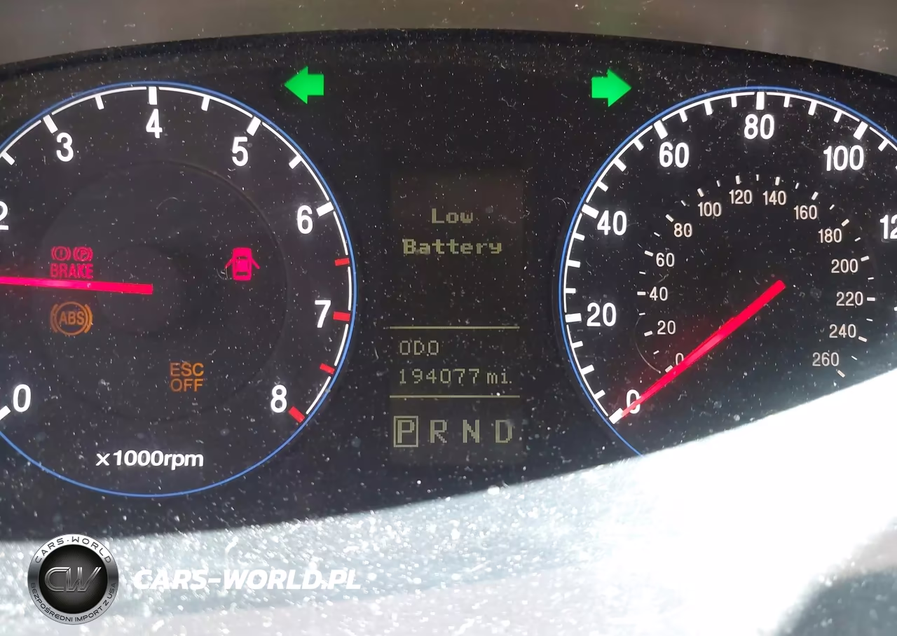 2008 Hyundai Azera Limited VIN:KMHFC46F28A297035 - 7